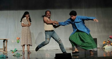 WhatsApp Image 2017 12 30 at 23.13.02 e1514653957434 | Teater "Sekar Murka", Bunga dan Refleksi Tentangnya