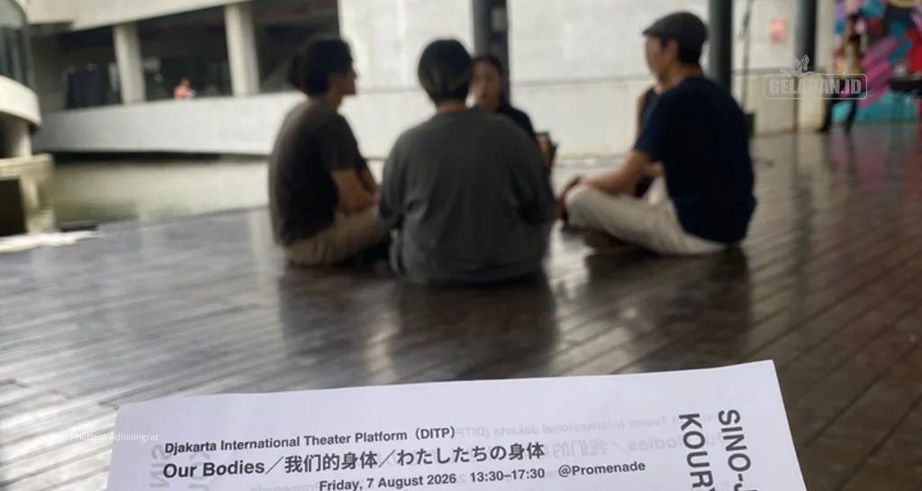 Our Bodies oleh The Sino-Japan Contemporary Performing Arts KOURYU/JIAOLIU Project 